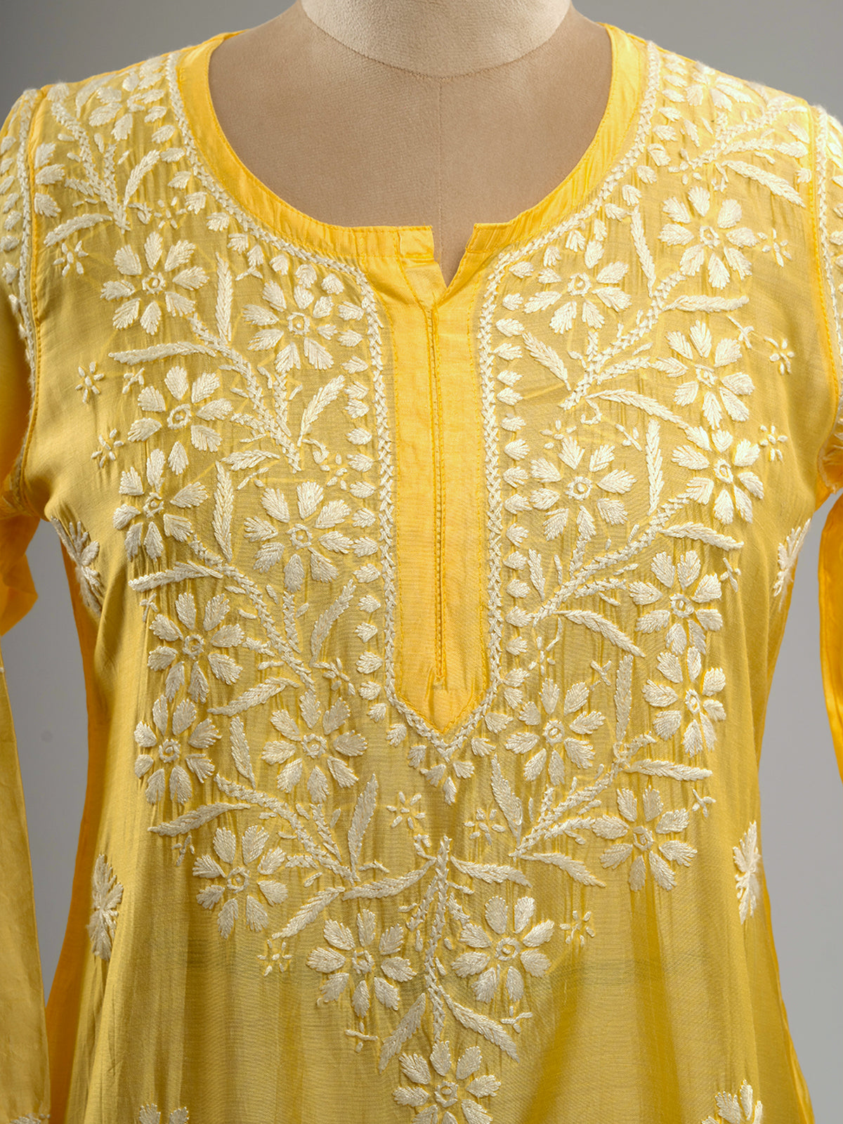 Chanderi Chikankari Kurti