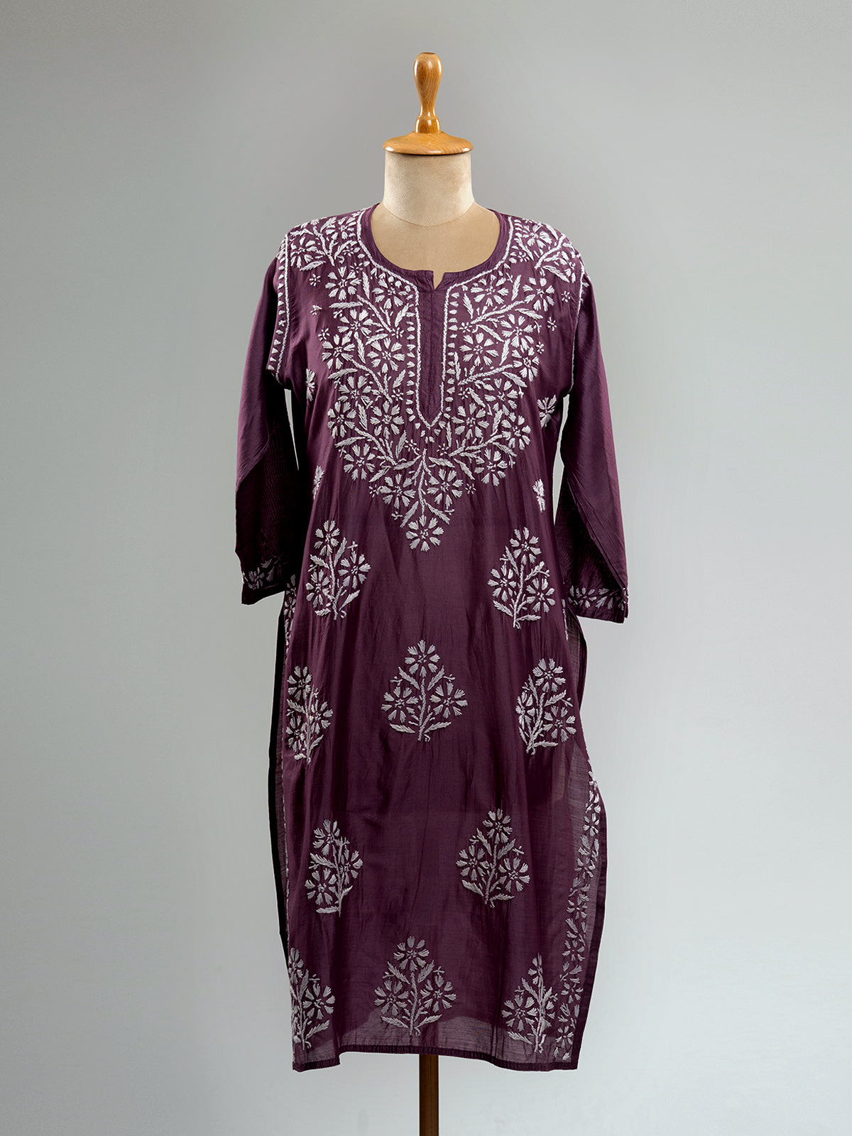 Chanderi Chikankari Kurti