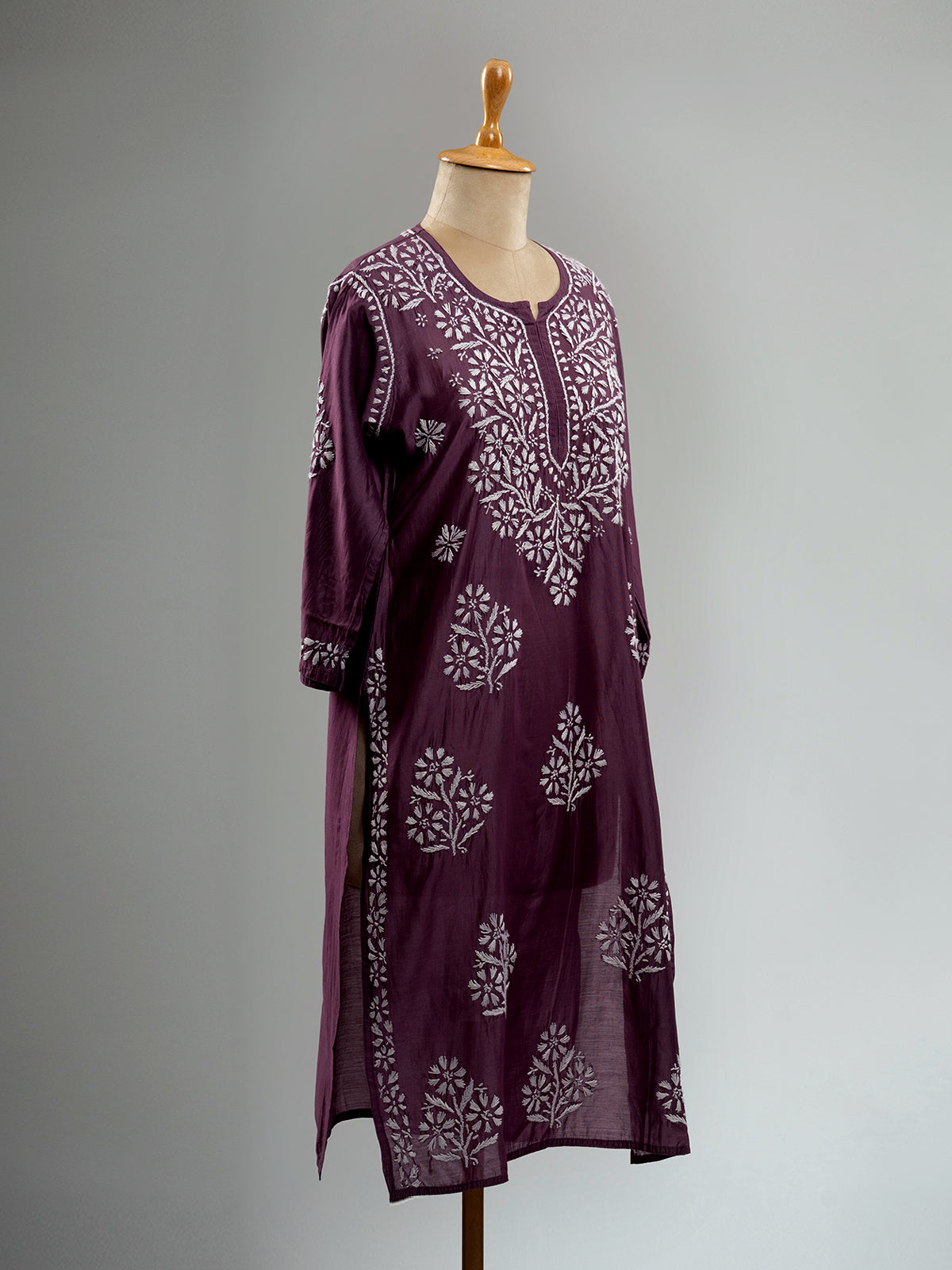 Chanderi Chikankari Kurti