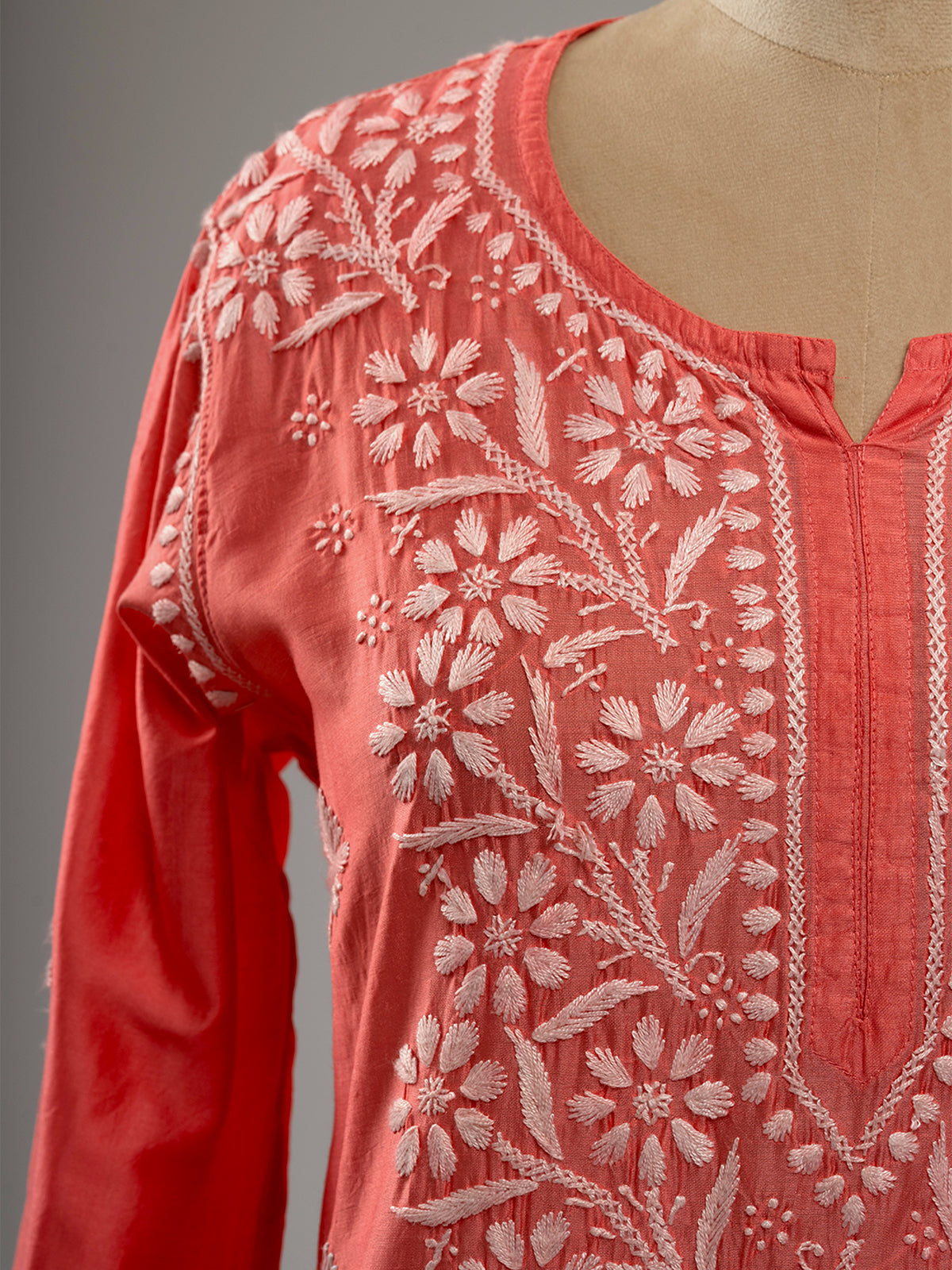 Chanderi Chikankari Kurti
