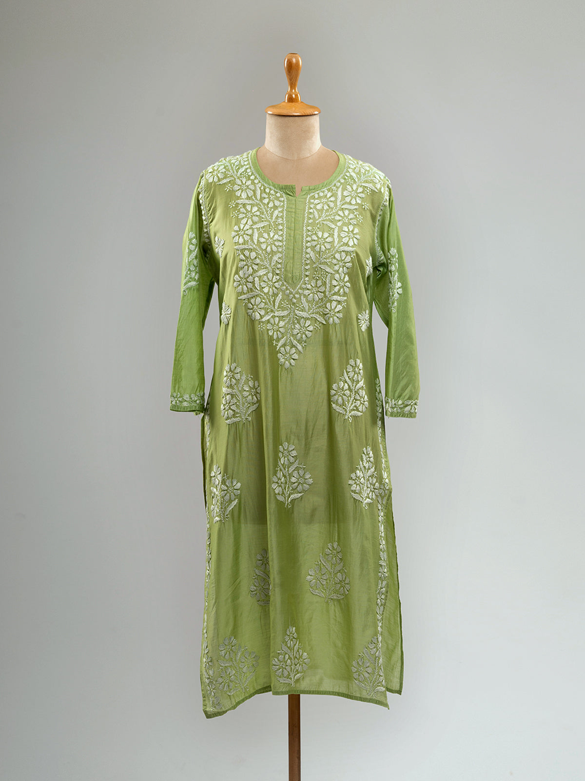 Chanderi Chikankari Kurti