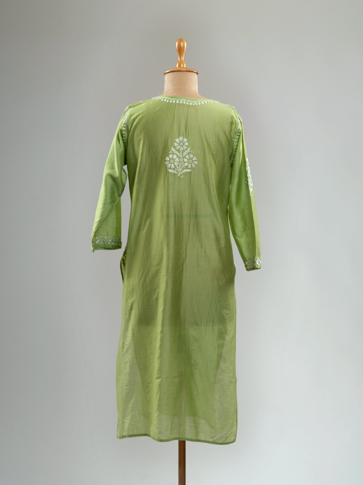 Chanderi Chikankari Kurti