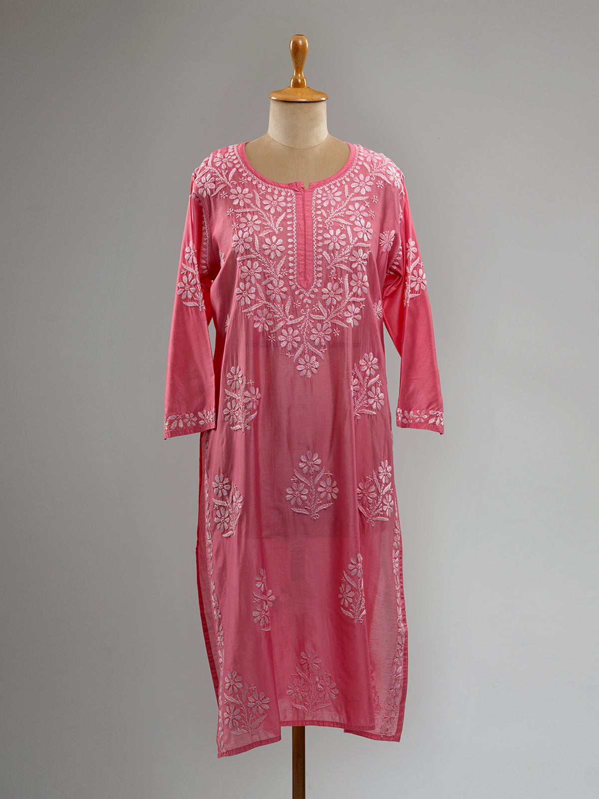 Chanderi Chikankari Kurti