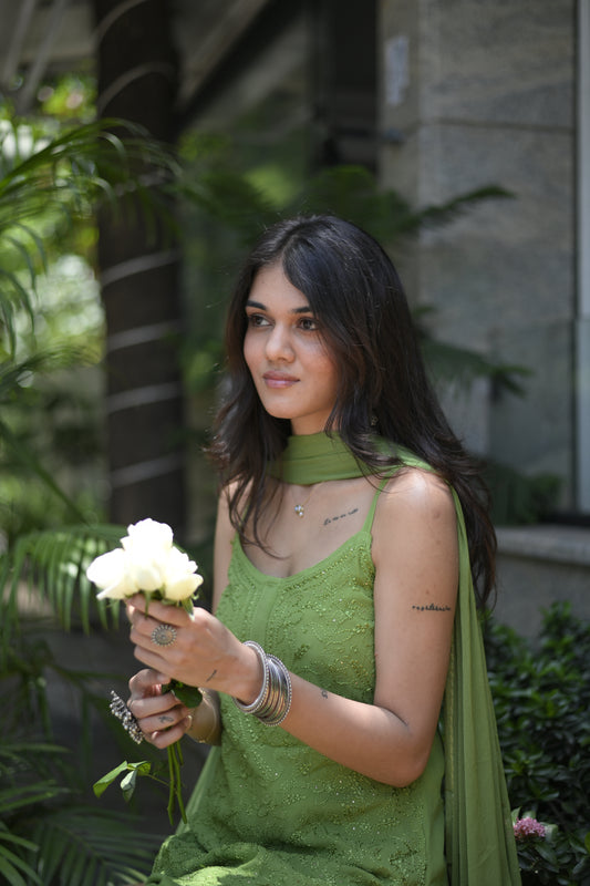 Iktara Chikankari with Mukaish Set