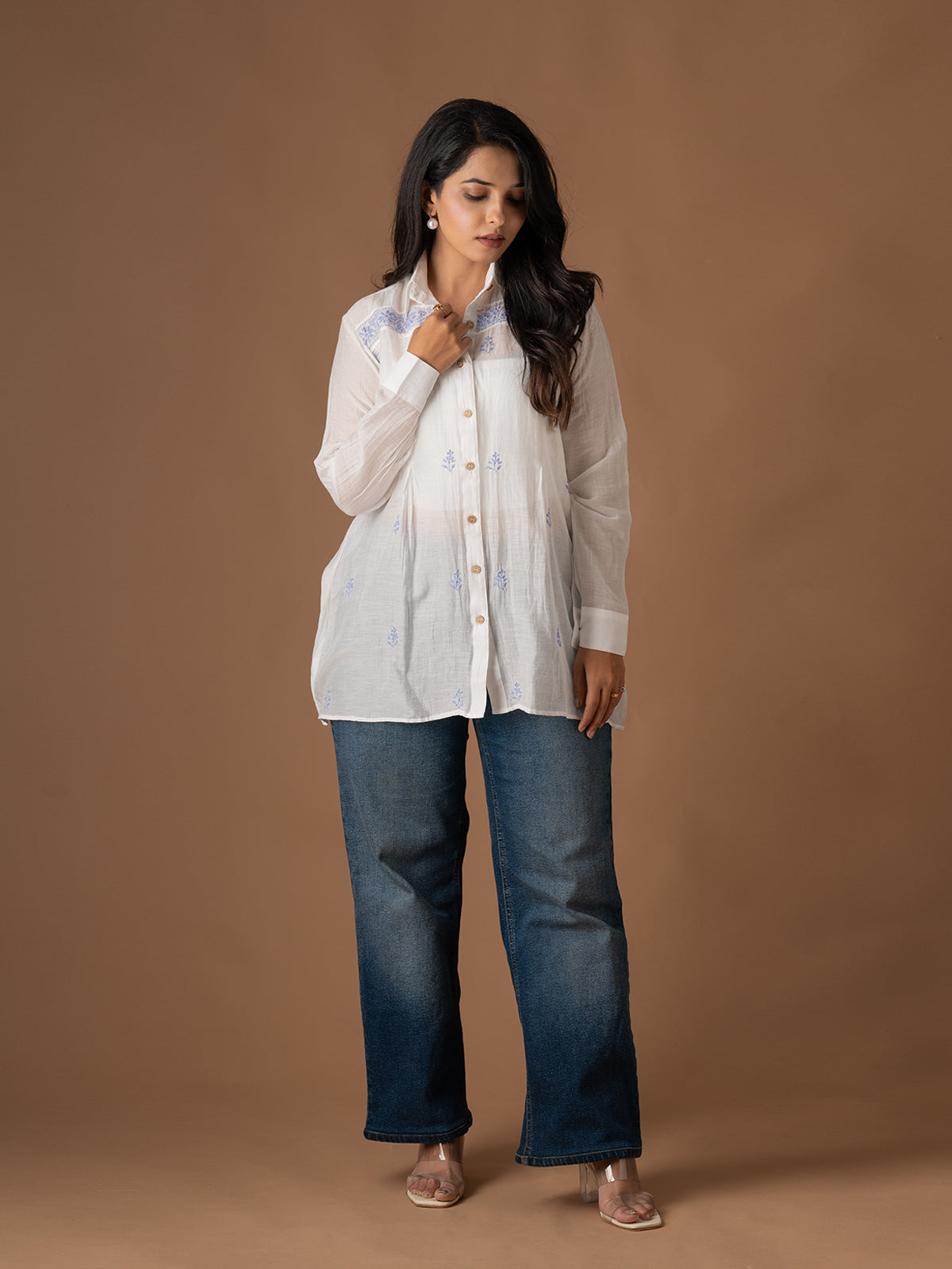 WHITE CHIKANKARI SHIRT