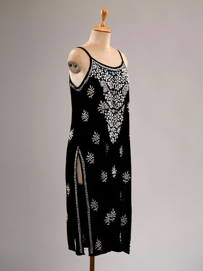 Chikankari Spaghetti Kurti