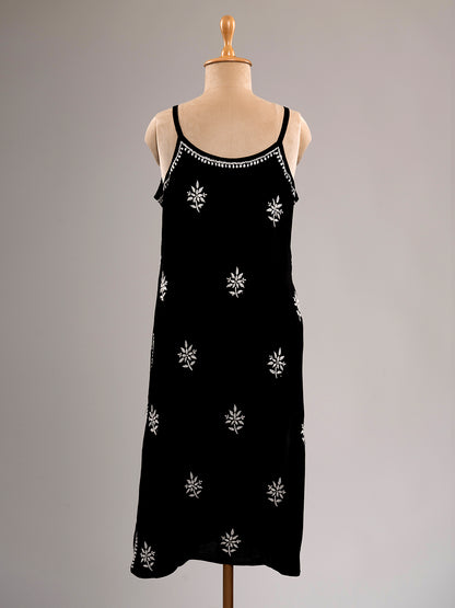 Chikankari Spaghetti Kurti