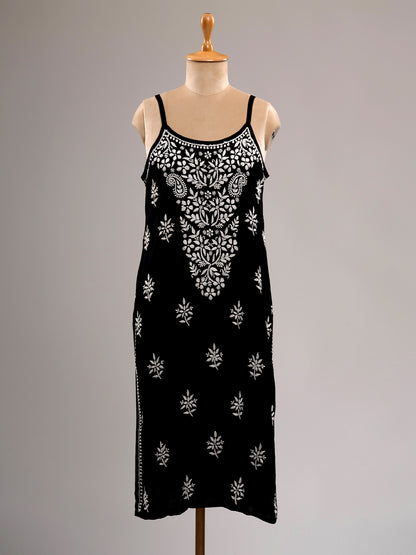 Chikankari Spaghetti Kurti