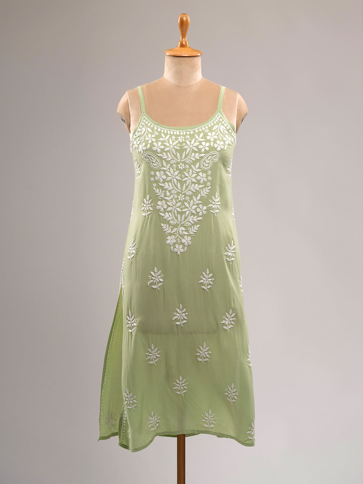 Chikankari Spaghetti Kurti