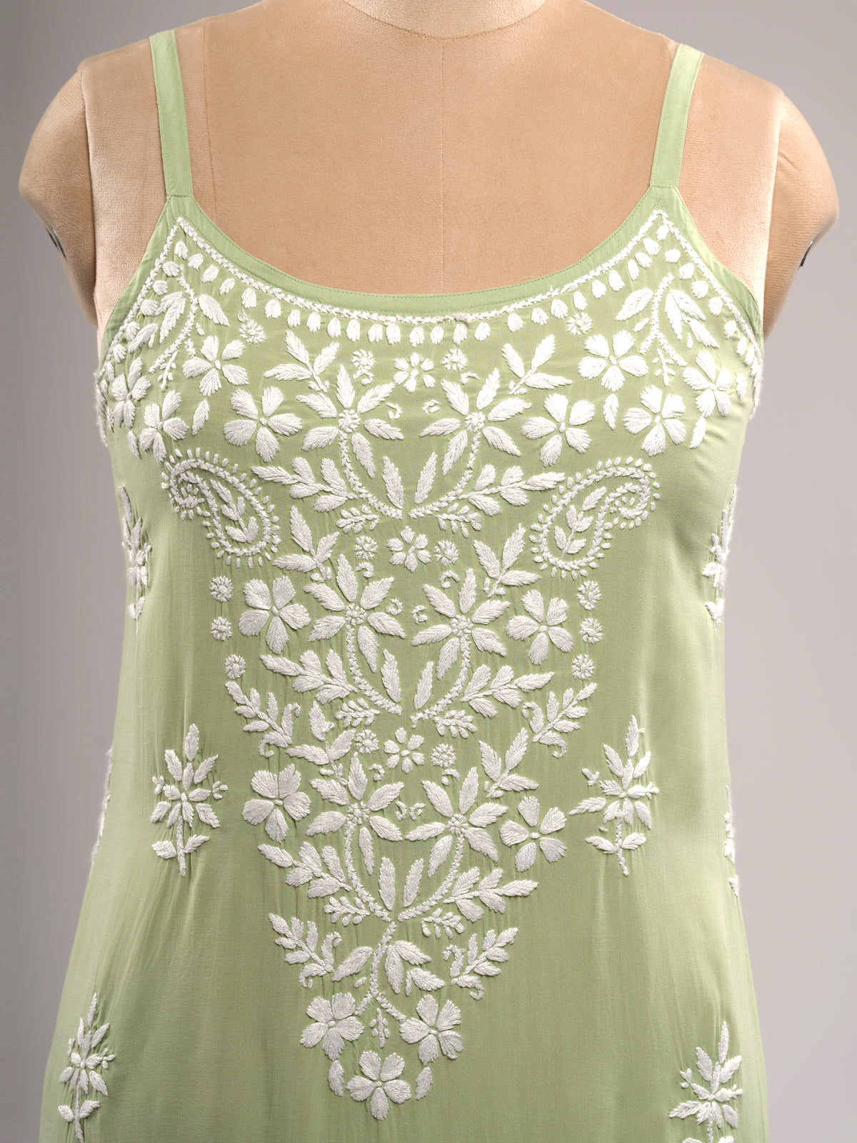 Chikankari Spaghetti Kurti