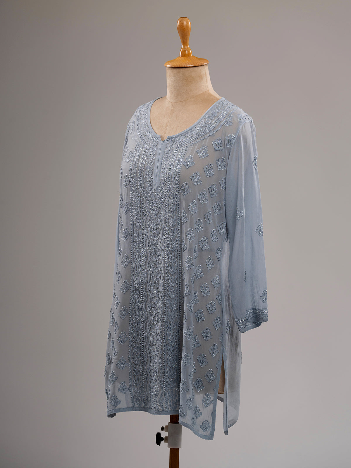 Chikankari Short Kurti