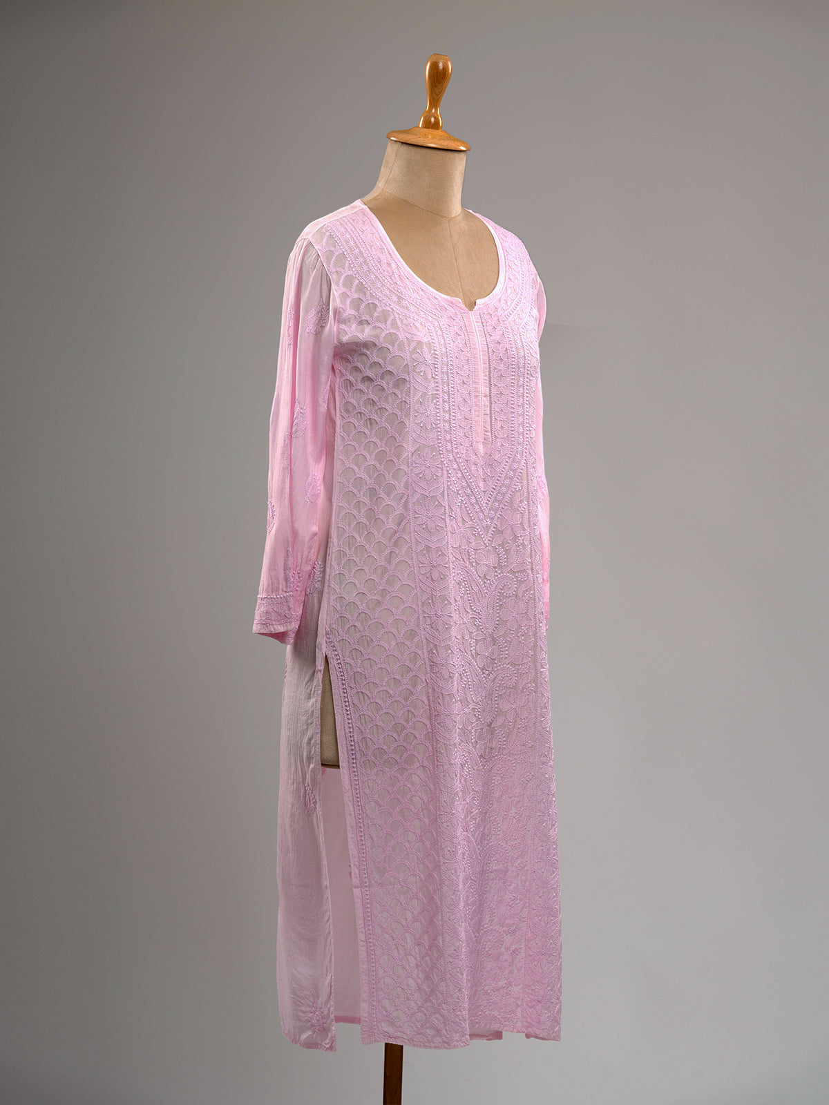 Muslin Intricate Chikankari Kurti