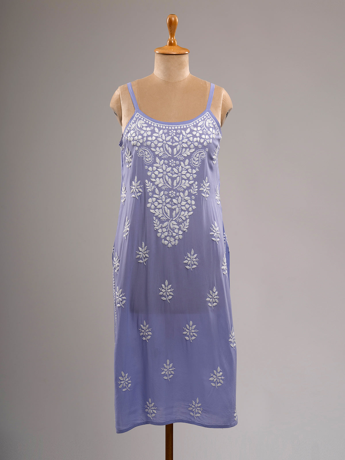 Chikankari Spaghetti Kurti